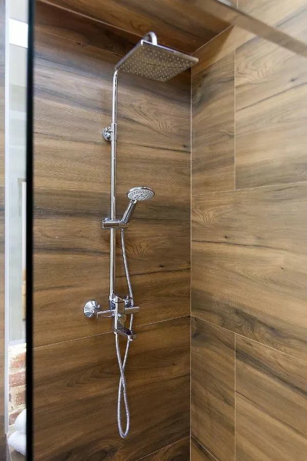 Leogrand Loft Apartments On Lychakivska 4 Lviv